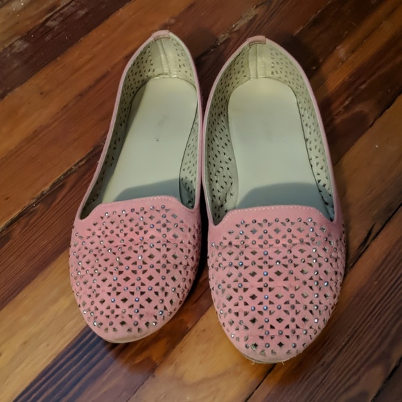 Pink flats - Picture 2 of 3